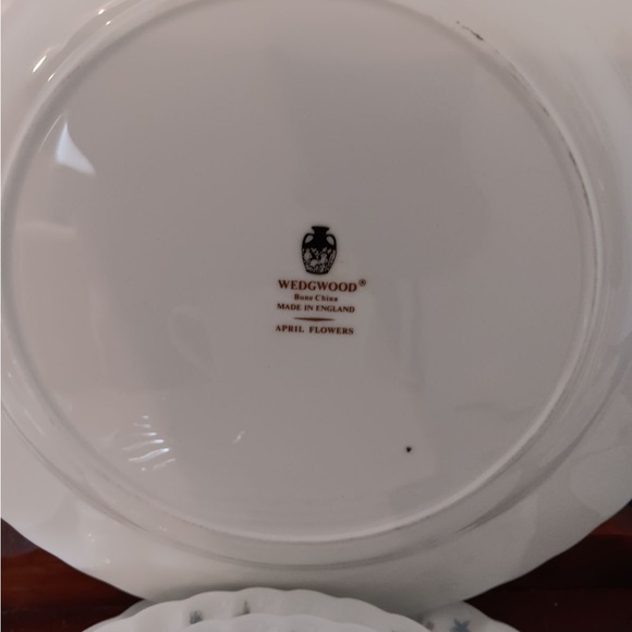 China set - Picture 2 of 2